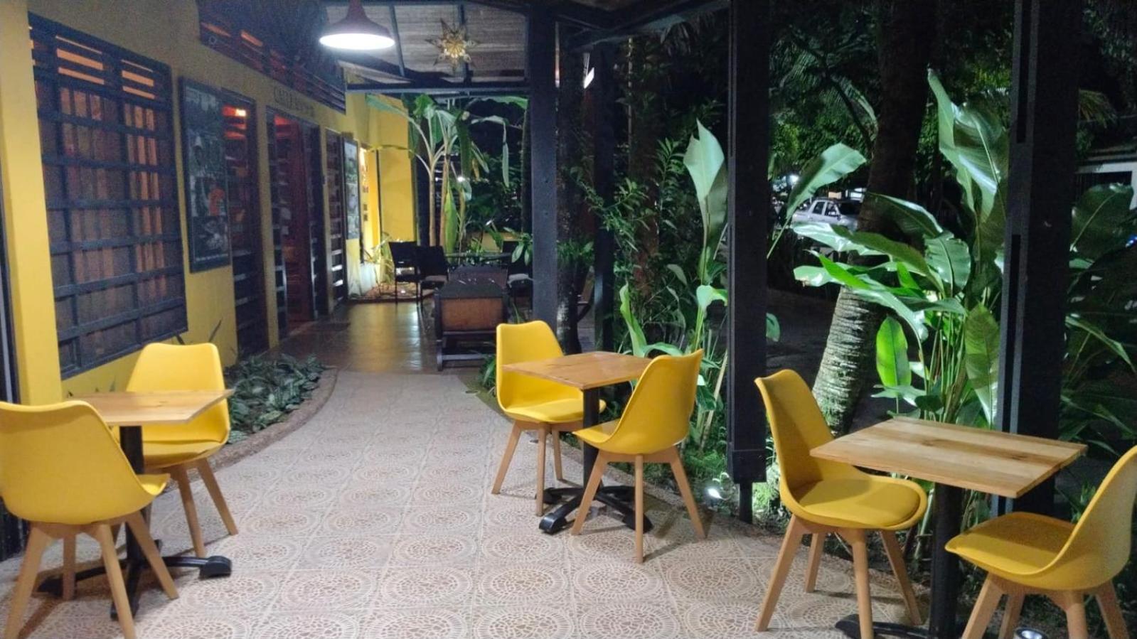 Hotel Amazon Bed And Breakfast Leticia Exteriör bild