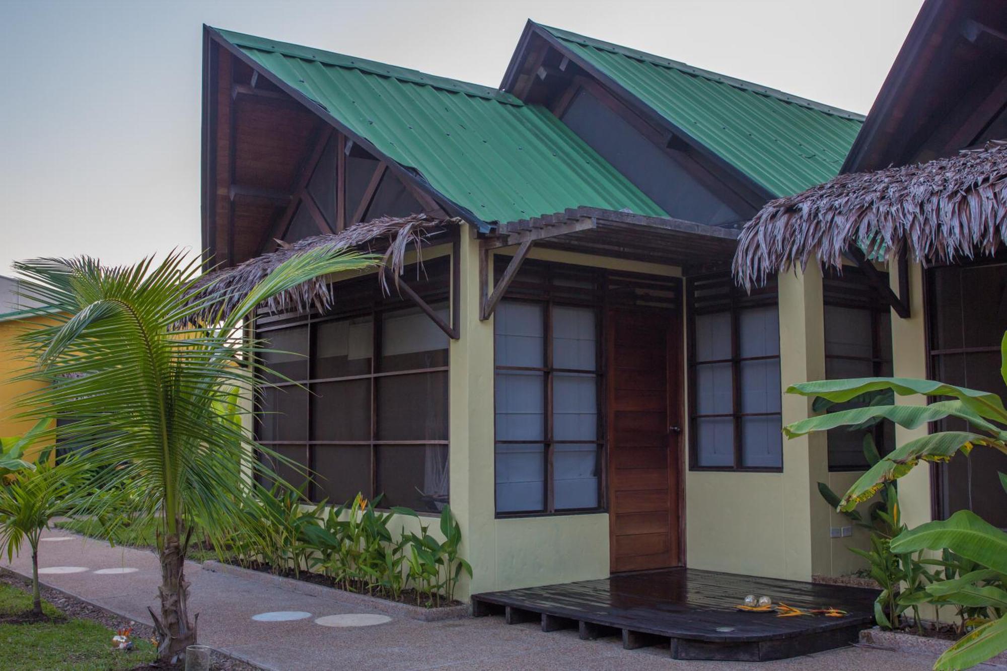 Hotel Amazon Bed And Breakfast Leticia Exteriör bild