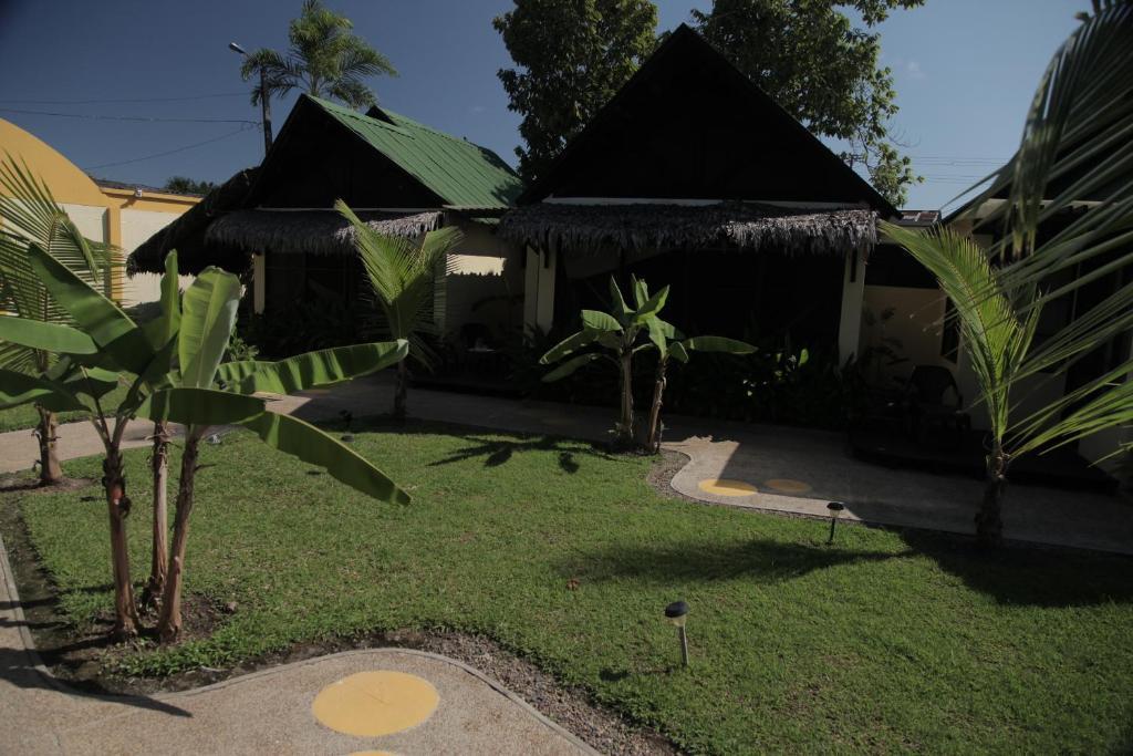 Hotel Amazon Bed And Breakfast Leticia Exteriör bild