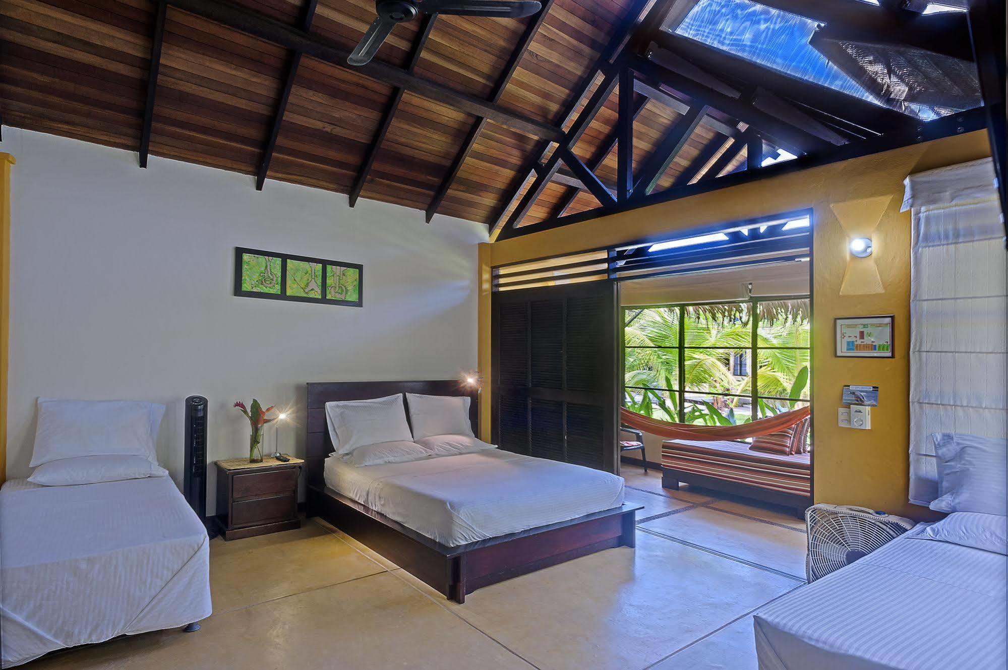 Hotel Amazon Bed And Breakfast Leticia Exteriör bild